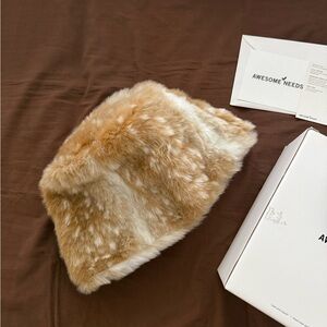 Awesome needs FUR LAMPSHADE HAT_BEIGE